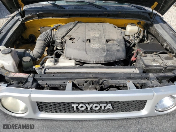 2007 Toyota FJ Cruiser with VIN JTEBU11F970019447, listed as a Copart auction lot 48753225 with 179,717 mi miles and Salvage Title. Bid and sale history available at carsss.com. Image 12.
