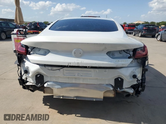2022 BMW 8 Series 840i with VIN WBAAE2C00NCH19865, listed as a Copart auction lot 62617094 with 38,160 mi miles and Salvage Title. Bid and sale history available at carsss.com. Image 6.