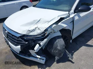 2020 Volkswagen Jetta S z VIN 3VWC57BU5LM080448, wystawiony jako IAAI lot #42267311 z przebiegiem 64 301 mil mil oraz . Historia ofert i sprzedaży dostępna na DreamBid. Obrazek 6.