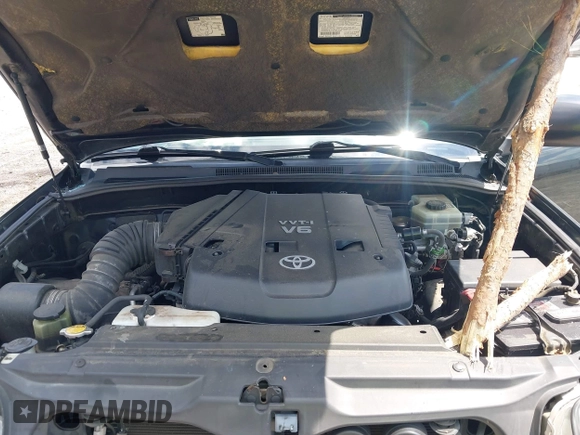 2003 Toyota 4Runner SR5 z VIN JTEZU14R930015350, wystawiony jako IAAI lot #42219414 z przebiegiem 196 858 mil mil oraz . Historia ofert i sprzedaży dostępna na DreamBid. Obrazek 10.