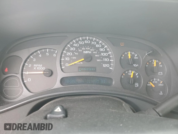 2004 Chevrolet Tahoe LT with VIN 1GNEC13Z04R200222, listed as a Copart auction lot 64813184 with 219,805 mi miles and Clean Title. Bid and sale history available at carsss.com. Image 9.