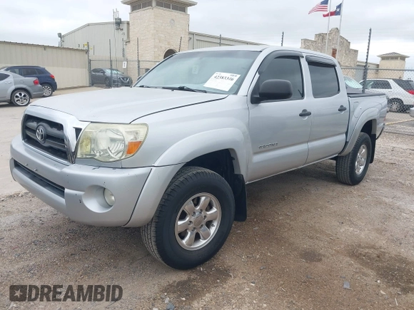 2007 Toyota Tacoma PreRunner z VIN 3TMJU62N37M033683, wystawiony jako IAAI lot #42383346 z przebiegiem 138 683 mil mil oraz . Historia ofert i sprzedaży dostępna na DreamBid. Obrazek 17.