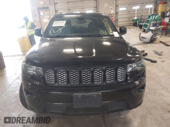 2018 Jeep Grand Cherokee Laredo E with VIN 1C4RJFAG4JC298393, listed as a IAAI auction lot 42073426 with 145,386 mi miles. Bid and sale history available at carsss.com. Image 11.