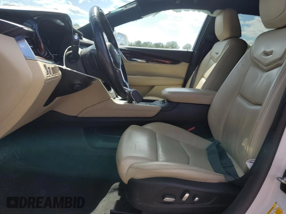 2018 Cadillac XT5 Premium Luxury FWD with VIN 1GYKNERS6JZ187795, listed as a Copart auction lot 52700085 with 61,551 mi miles and Salvage Title. Bid and sale history available at carsss.com. Image 7.