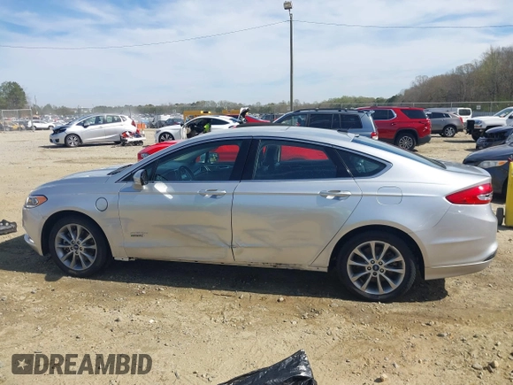 2017 Ford Fusion SE with VIN 3FA6P0PU9HR275687, listed as a IAAI auction lot 41839059 with 119,829 mi miles and . Bid and sale history available at carsss.com. Image 14.