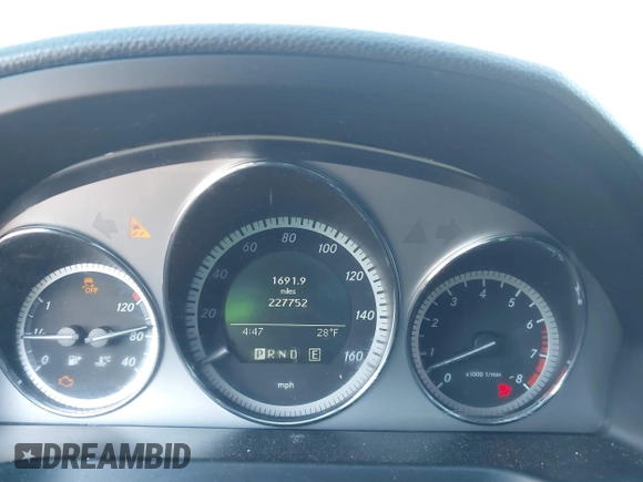 2011 Mercedes-Benz C 300 Sport with VIN WDDGF8BB3BR171193, listed as a IAAI auction lot 41349289 with 227,752 mi miles and . Bid and sale history available at DreamBid. Image 7.