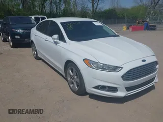 2015 Ford Fusion SE with VIN 3FA6P0H97FR284010, listed as a IAAI auction lot 42092309 with 171,826 mi miles and . Bid and sale history available at carsss.com. Image 1.