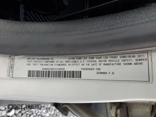 2000 Volkswagen Passat z VIN WVWNA23B6YE238932, wystawiony jako Copart lot #59837575 z przebiegiem 151 157 mil mil oraz Szkoda całkowita • Salvage title. Historia ofert i sprzedaży dostępna na DreamBid. Obrazek 13.
