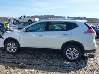 2016 Nissan Rogue SV with VIN KNMAT2MV6GP648053, listed as a IAAI auction lot 41536017 with 127,951 mi miles and . Bid and sale history available at carsss.com. Image 14.