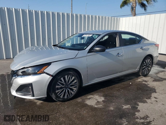 2024 Nissan Altima 2.5 SV with VIN 1N4BL4DV6RN362241, listed as a Copart auction lot 53639275 with 29,385 mi miles and Non Repairable. Bid and sale history available at carsss.com. Image 1.