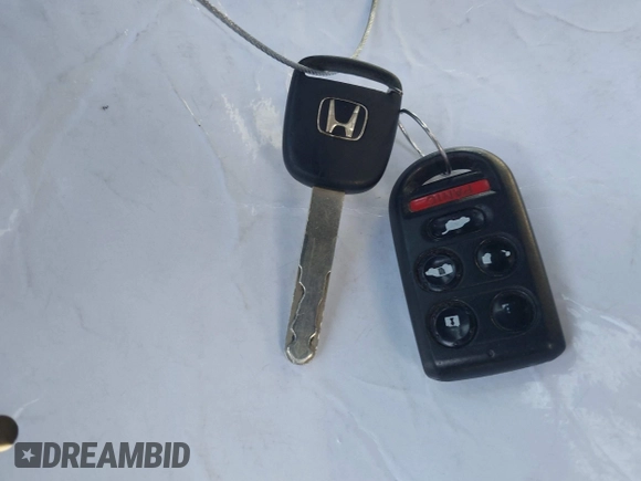 2006 Honda Odyssey Touring с VIN 5FNRL38826B027110, выставлен на аукционе IAAI как лот 42096478 с пробегом 189 615 миль миль и . История ставок и продаж доступна на DreamBid. Изображение 11.