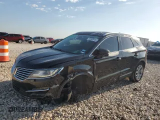 2017 Lincoln MKC Select с VIN 5LMCJ2C93HUL28235, выставлен на аукционе Copart как лот 56643915 с пробегом 71 837 миль миль и Списание • Salvage title. История ставок и продаж доступна на DreamBid. Изображение 1.