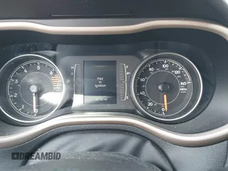 2017 Jeep Cherokee Latitude with VIN 1C4PJLCB9HW660797, listed as a IAAI auction lot 42024301 with 92,150 mi miles and . Bid and sale history available at carsss.com. Image 7.