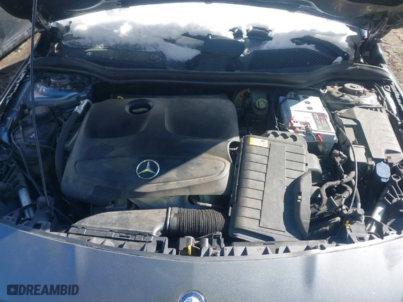 2014 Mercedes-Benz CLA-Class CLA 250 with VIN WDDSJ4GB0EN103343, listed as a IAAI auction lot 41618968 with 102,298 mi miles. Bid and sale history available at carsss.com. Image 10.