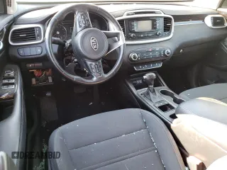 2016 Kia Sorento LX with VIN 5XYPGDA38GG179368, listed as a Copart auction lot 76498914 with 44,709 mi miles and Non Repairable. Bid and sale history available at DreamBid. Image 8.