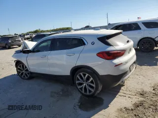 2020 BMW X2 sDrive28i z VIN WBXYH9C01L5P45989, wystawiony jako Copart lot #48869525 z przebiegiem Nie podano mil oraz Nie do naprawy • Non repairable. Historia ofert i sprzedaży dostępna na DreamBid. Obrazek 2.