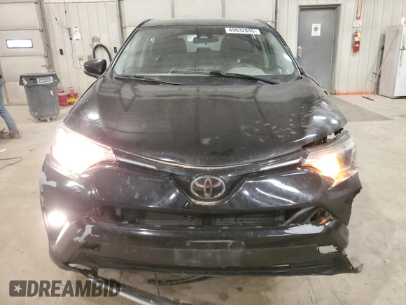 2018 Toyota RAV4 XLE with VIN 2T3RFREV7JW790330, listed as a Copart auction lot 49632845 with 88,084 mi miles and Salvage Title. Bid and sale history available at DreamBid. Image 5.