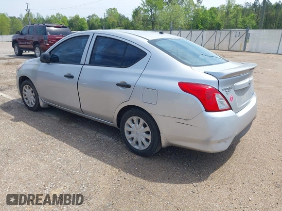 2015 Nissan Versa SV with VIN 3N1CN7AP1FL817785, listed as a IAAI auction lot 41976218 with 153,077 mi miles and . Bid and sale history available at DreamBid. Image 3.