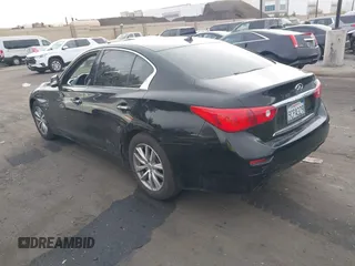 2015 Infiniti Q50 Premium with VIN JN1BV7AP9FM342033, listed as a IAAI auction lot 41241687 with 183,887 mi miles and . Bid and sale history available at DreamBid. Image 3.