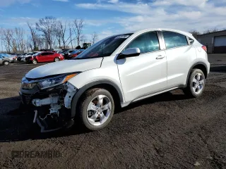 2021 Honda HR-V LX with VIN 3CZRU6H30MM719663, listed as a Copart auction lot 49524795 with 34,706 mi miles and Salvage Title. Bid and sale history available at carsss.com. Image 1.