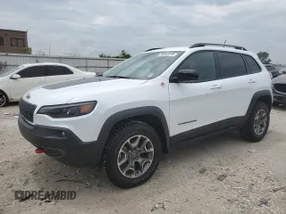 2022 Jeep Cherokee Trailhawk z VIN 1C4PJMBX2ND548837, wystawiony jako Copart lot #59042215 z przebiegiem 13 489 mil mil oraz Szkoda całkowita • Salvage title. Historia ofert i sprzedaży dostępna na DreamBid. Obrazek 1.