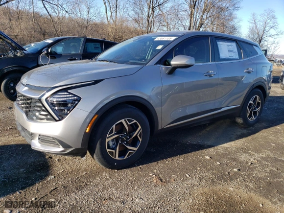 2025 Kia Sportage LX with VIN KNDPU3DF1S7341226, listed as a Copart auction lot 43531105 with 0 mi miles and Salvage Title. Bid and sale history available at carsss.com. Image 1.