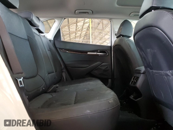 2025 Kia Seltos EX z VIN KNDERCAA9S7671844, wystawiony jako Copart lot #51185465 z przebiegiem 1 009 mil mil oraz Szkoda całkowita • Salvage title. Historia ofert i sprzedaży dostępna na DreamBid. Obrazek 10.