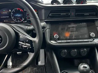 2023 Nissan Z Proto Spec с VIN JN1BZ4BH3PM310674, выставлен на аукционе Copart как лот 60072695 с пробегом 4 432 миль миль и Чистый • Clean title. История ставок и продаж доступна на DreamBid. Изображение 9.