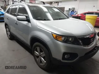 2012 Kia Sorento EX with VIN 5XYKU4A20CG290324, listed as a IAAI auction lot 41703467 with 132,168 mi miles. Bid and sale history available at carsss.com. Image 1.