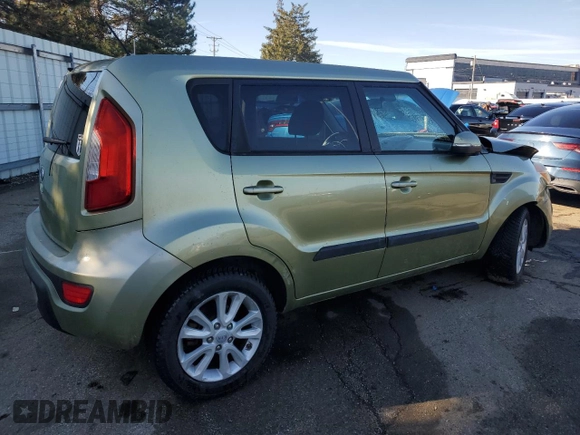 2012 Kia Soul + with VIN KNDJT2A68C7375009, listed as a Copart auction lot 47223845 with 124,884 mi miles and Salvage Title. Bid and sale history available at carsss.com. Image 3.