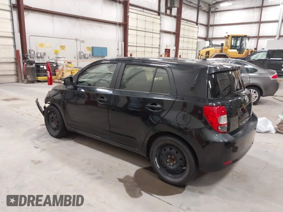 2013 Scion xD with VIN JTKKUPB40D1035393, listed as a IAAI auction lot 41808640 with 1 mi miles. Bid and sale history available at carsss.com. Image 3.