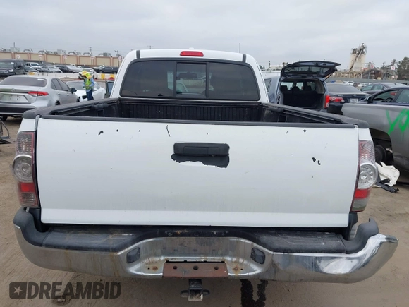 2010 Toyota Tacoma z VIN 5TETX4CN2AZ715385, wystawiony jako IAAI lot #42184905 z przebiegiem 209 078 mil mil oraz . Historia ofert i sprzedaży dostępna na DreamBid. Obrazek 16.