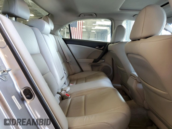 2010 Acura TSX с VIN JH4CU2F61AC028199, выставлен на аукционе Copart как лот 62156685 с пробегом 129 677 миль миль и Списание • Salvage title. История ставок и продаж доступна на DreamBid. Изображение 10.
