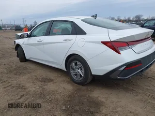 2024 Hyundai Elantra SE with VIN KMHLL4DG2RU786744, listed as a IAAI auction lot 41510735 with 8,221 mi miles and . Bid and sale history available at DreamBid. Image 3.