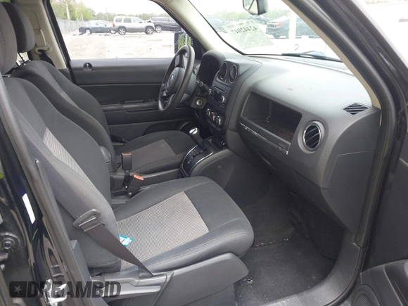 2014 Jeep Patriot Sport with VIN 1C4NJPBB7ED793811, listed as a IAAI auction lot 42442047 with 100,193 mi miles and . Bid and sale history available at DreamBid. Image 5.