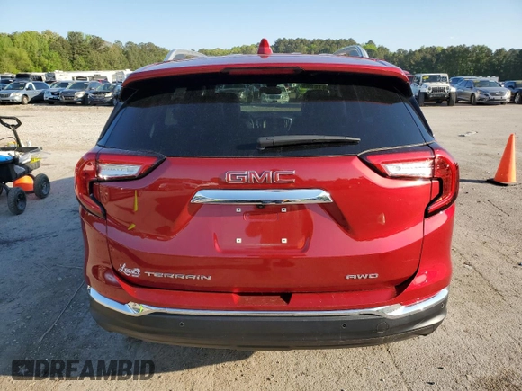 2024 GMC Terrain SLT z VIN 3GKALVEG9RL382709, wystawiony jako Copart lot #52175395 z przebiegiem 7 535 mil mil oraz Szkoda całkowita • Salvage title. Historia ofert i sprzedaży dostępna na DreamBid. Obrazek 6.