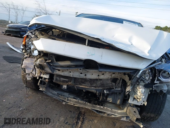 2015 Mazda 3 i Sport with VIN 3MZBM1U76FM164883, listed as a IAAI auction lot 41800318 with 149,484 mi miles and . Bid and sale history available at carsss.com. Image 6.