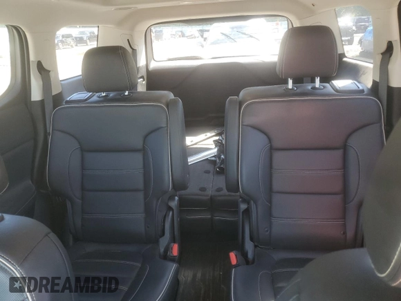 2023 GMC Acadia Denali z VIN 1GKKNXLS3PZ158066, wystawiony jako Copart lot #56123665 z przebiegiem 43 853 mil mil oraz Szkoda całkowita • Salvage title. Historia ofert i sprzedaży dostępna na DreamBid. Obrazek 10.