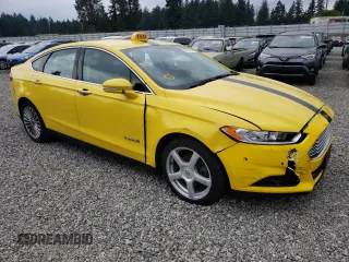 2013 Ford Fusion Titanium Hybrid with VIN 3FA6P0RU7DR326224, listed as a Copart auction lot 61597825 with 256,880 mi miles and Salvage title. Bid and sale history available at DreamBid. Image 4.
