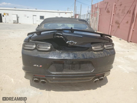 2020 Chevrolet Camaro ZL1 with VIN 1G1FJ3D62L0105059, listed as a Copart auction lot 69862534 with 0 mi miles and Salvage Title. Bid and sale history available at carsss.com. Image 6.
