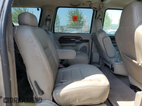 2005 Ford Excursion Limited with VIN 1FMSU43P55EC43337, listed as a Copart auction lot 55486245 with 213,302 mi miles and Clean Title. Bid and sale history available at DreamBid. Image 10.