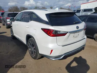 2018 Lexus RX with VIN JTJGZKCA9J2000733, listed as a IAAI auction lot 41147392 with 62,161 mi miles. Bid and sale history available at carsss.com. Image 3.