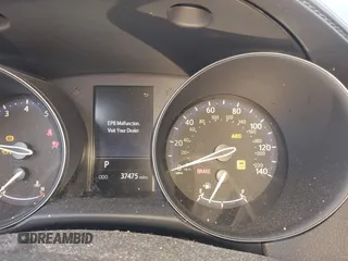 2019 Toyota C-HR XLE with VIN NMTKHMBX7KR082505, listed as a IAAI auction lot 41639520 with 37,475 mi miles. Bid and sale history available at carsss.com. Image 16.