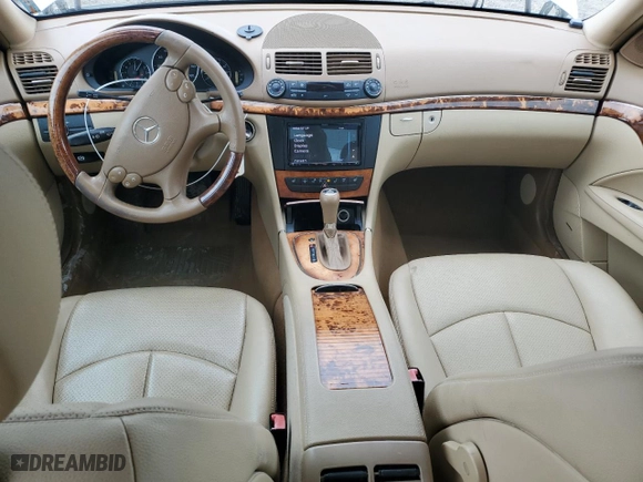 2009 Mercedes-Benz E-Class Luxury 3.5L with VIN WDBUF87X89B424608, listed as a Copart auction lot 48298075 with 179,008 mi miles and Salvage Title. Bid and sale history available at carsss.com. Image 8.
