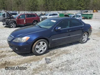 2008 Acura RL z VIN JH4KB16578C001425, wystawiony jako Copart lot #51024945 z przebiegiem 130 084 mil mil oraz Czysty tytuł • Clean title. Historia ofert i sprzedaży dostępna na DreamBid. Obrazek 1.