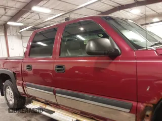 2006 Chevrolet Silverado 1500 LT1 with VIN 2GCEK13T861135557, listed as a IAAI auction lot 42057498 with 174,440 mi miles and . Bid and sale history available at DreamBid. Image 14.
