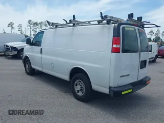 2018 Chevrolet Express Cargo с VIN 1GCWGAFG6J1268224, выставлен на аукционе IAAI как лот 42125963 с пробегом 165 553 миль миль и . История ставок и продаж доступна на DreamBid. Изображение 3.