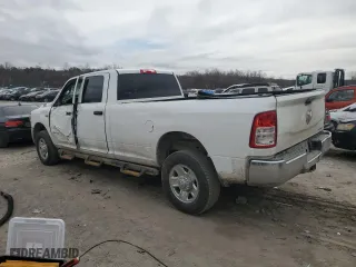 2019 Ram 2500 Tradesman with VIN 3C6UR5HJ7KG683600, listed as a Copart auction lot 48222334 with 131,995 mi miles and Salvage Title. Bid and sale history available at carsss.com. Image 2.