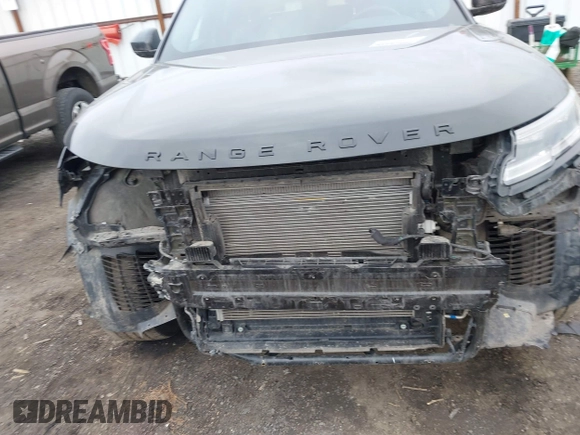 2025 Land Rover Range Rover Velar Dynamic SE z VIN SALYL2EX1SA397574, wystawiony jako IAAI lot #41707997 z przebiegiem 19 919 mil mil oraz . Historia ofert i sprzedaży dostępna na DreamBid. Obrazek 6.