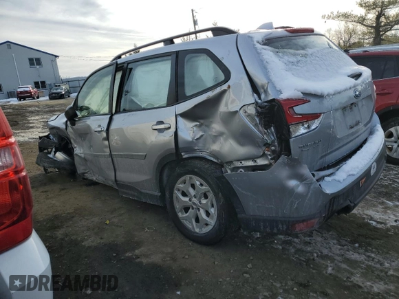 2021 Subaru Forester with VIN JF2SKADC0MH439303, listed as a Copart auction lot 41818465 with 0 mi miles and Salvage Title. Bid and sale history available at carsss.com. Image 2.